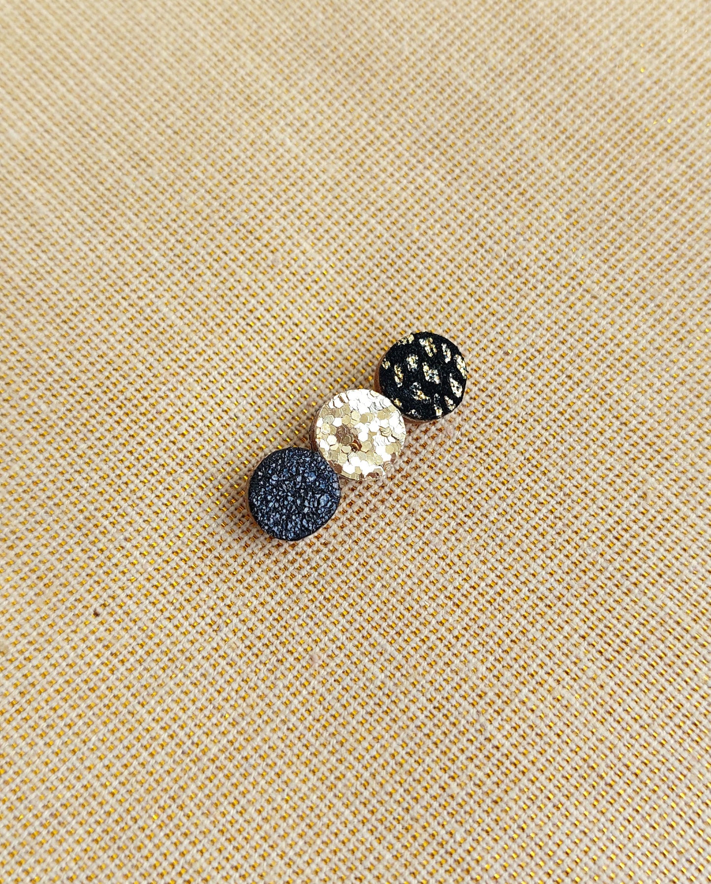 BROCHE ASTRE CUIR MIX NOIR
