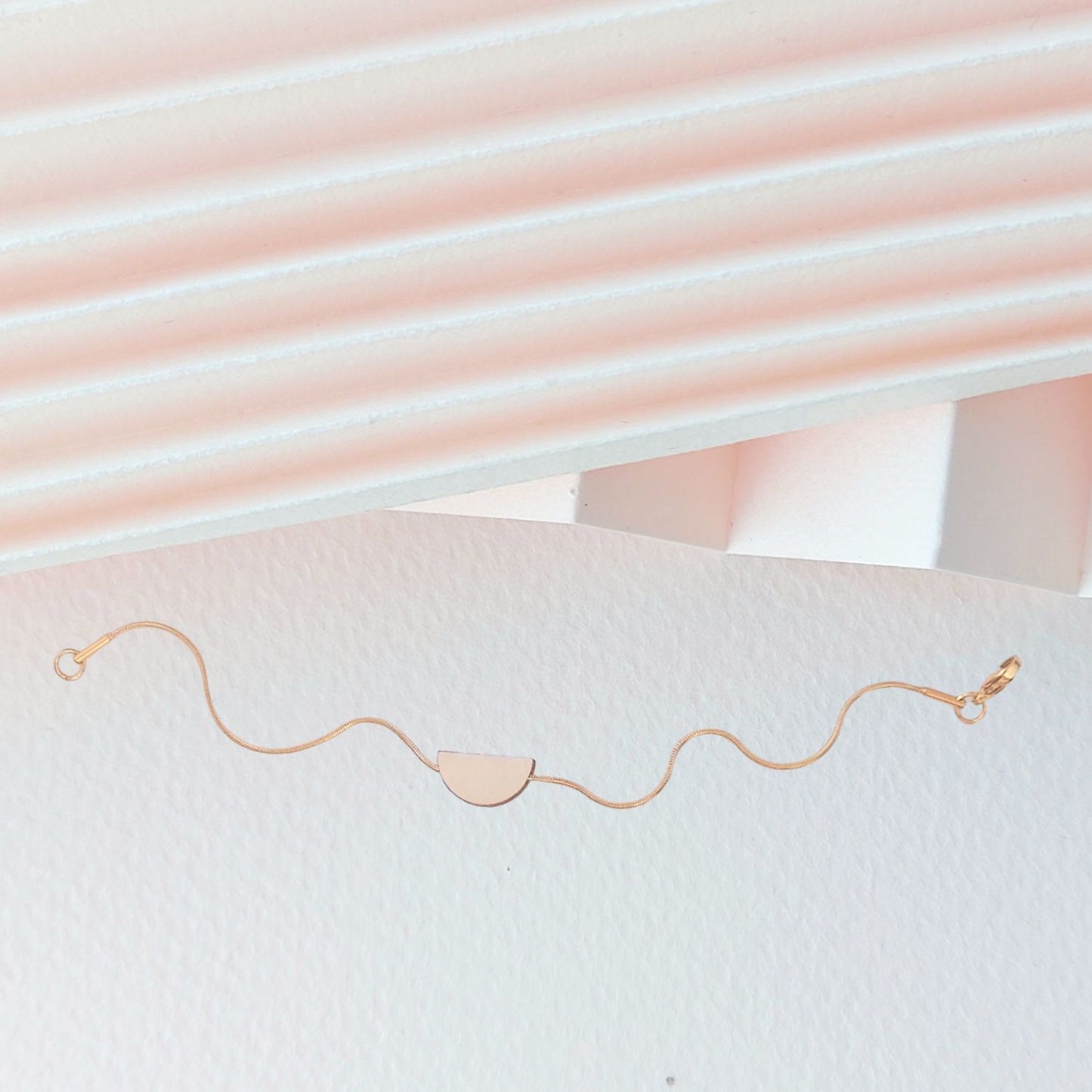 BRACELET BILLIE DEMI-LUNE NACRE