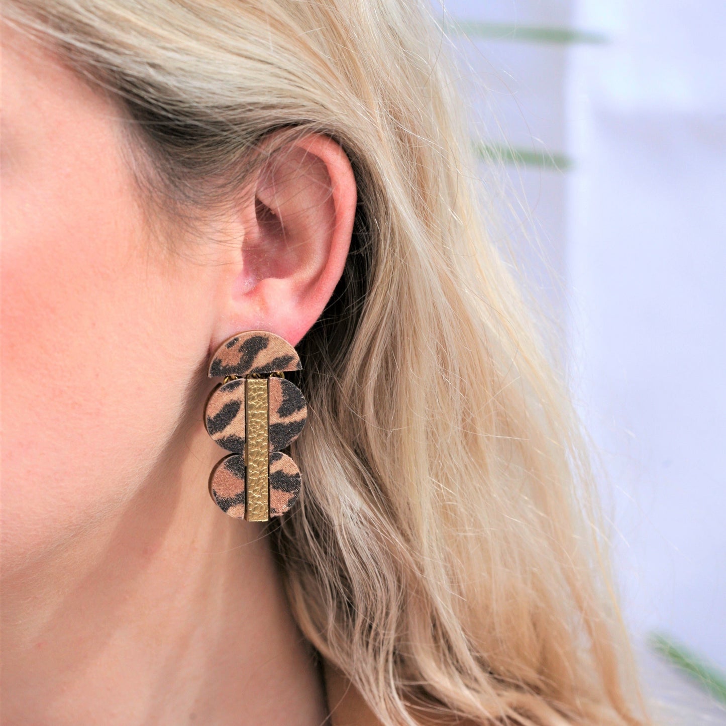 BOUCLES D'OREILLES MI CUIR MIX