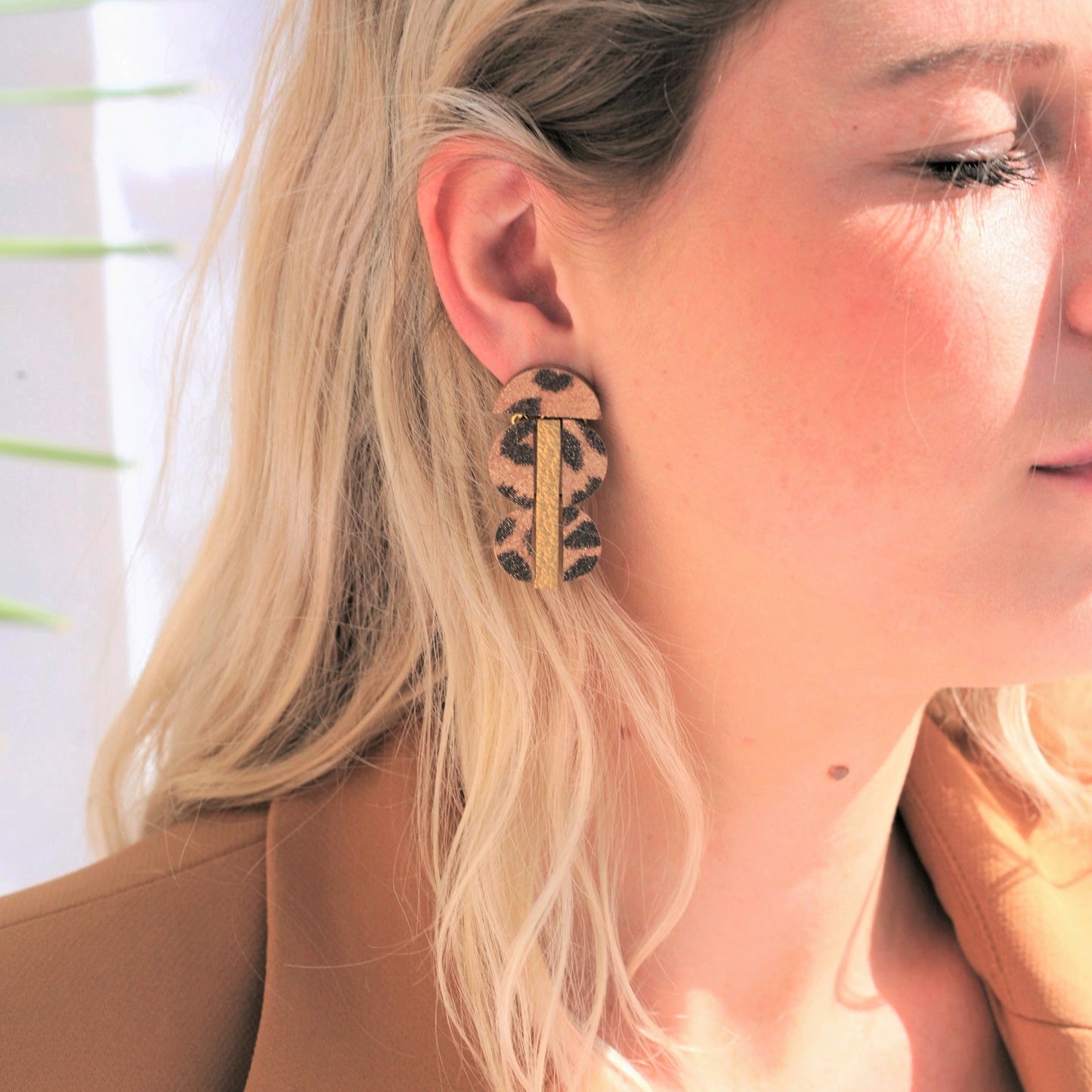 BOUCLES D'OREILLES MI CUIR MIX